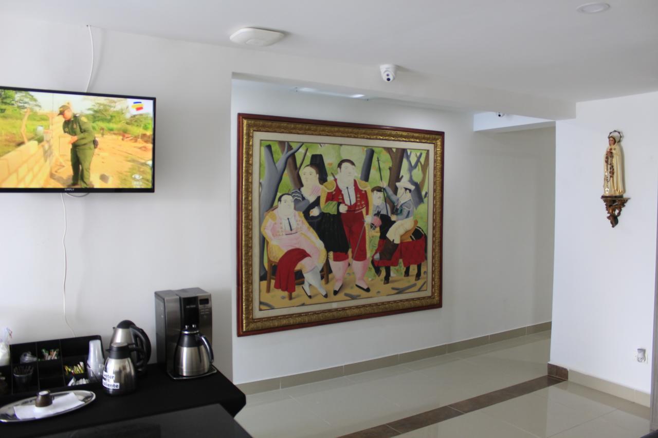Hotel Pereira 421 Buitenkant foto